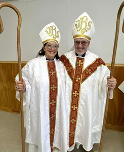 HusbandandwifeEpiscopate