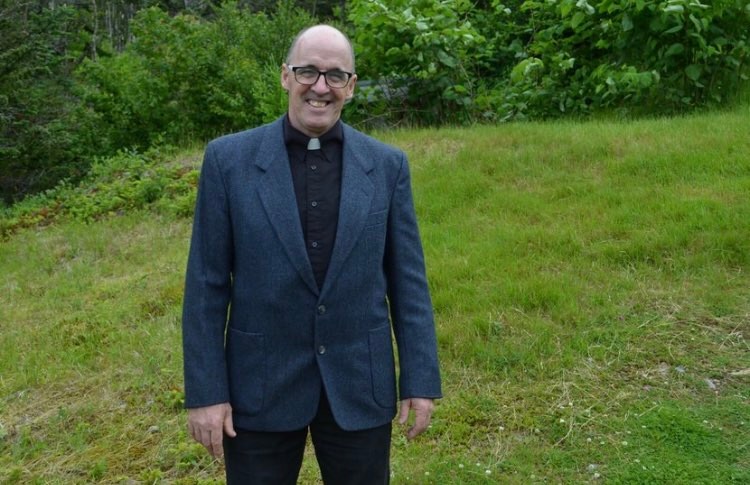 Fr. Plib full shot Fr. Plib full shot